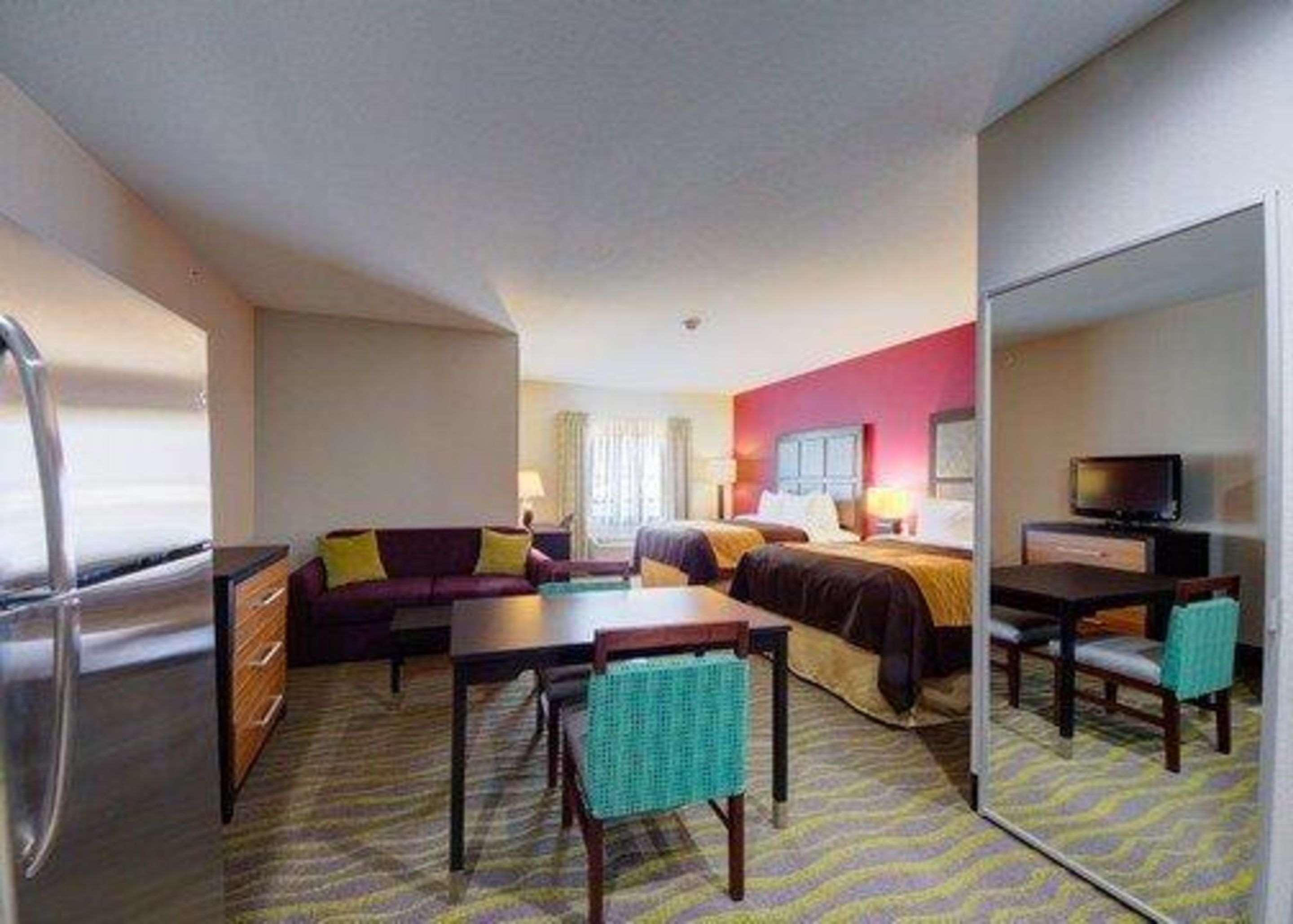 Comfort & Tulsa I-44 West - Rt 66 2*