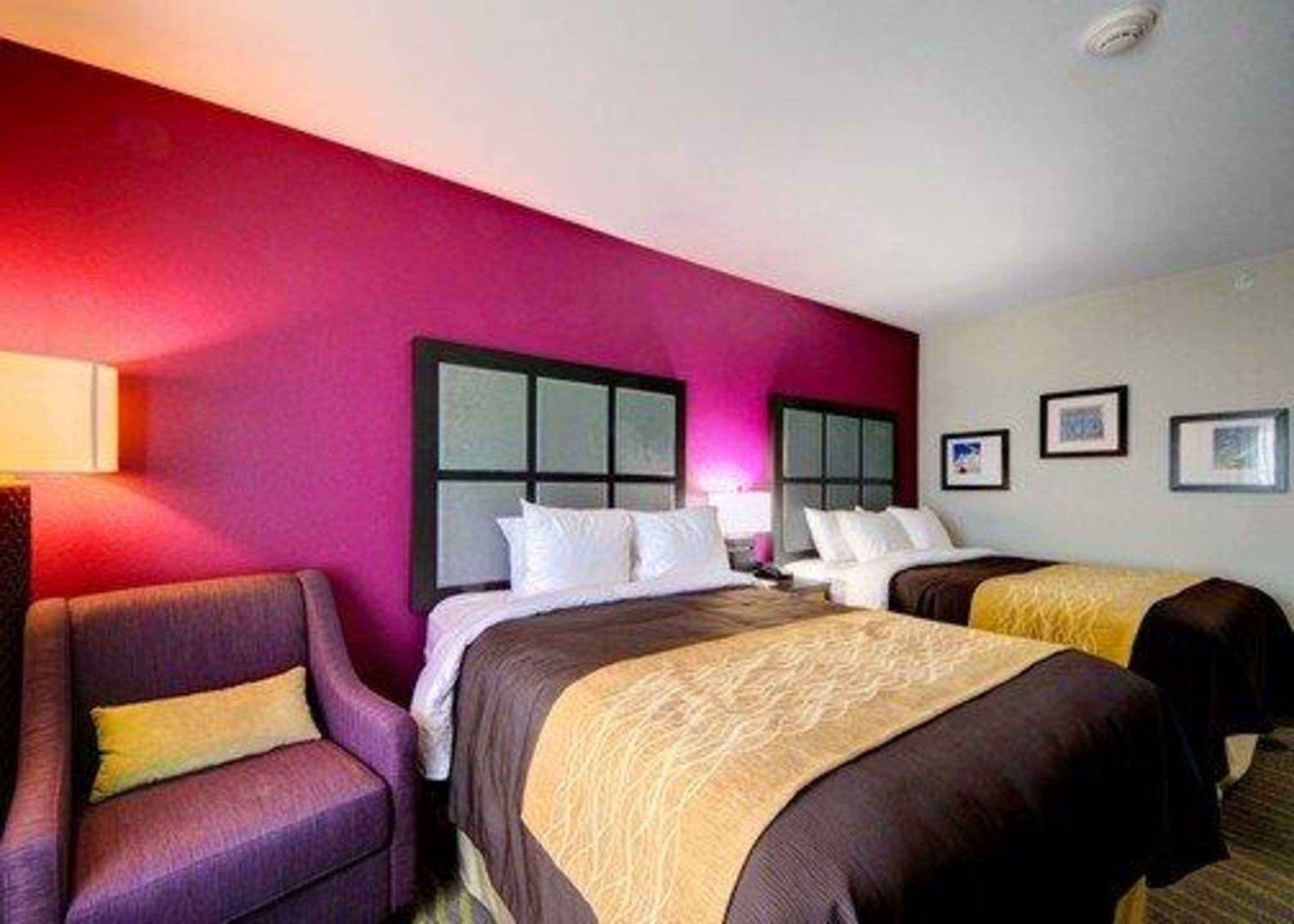 Comfort & Tulsa I-44 West - Rt 66 2* Oakhurst