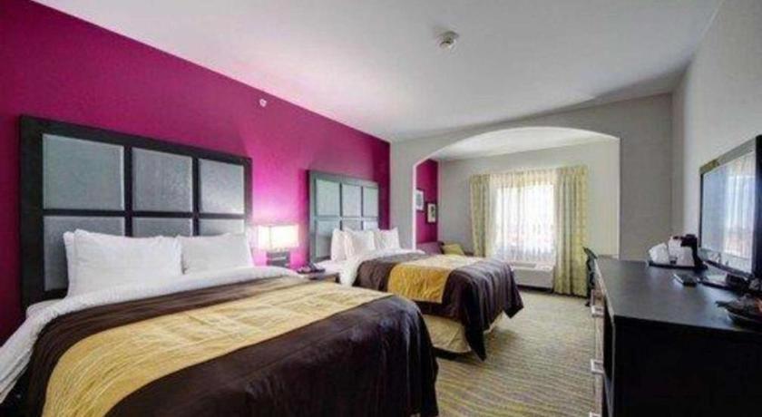 Comfort & Tulsa I-44 West - Rt 66 2* Oakhurst
