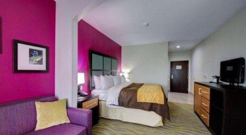 Comfort & Tulsa I-44 West - Rt 66 Oakhurst