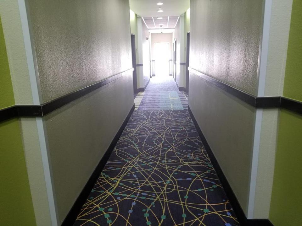 Hotel Comfort & Tulsa I-44 West - Rt 66 Oakhurst